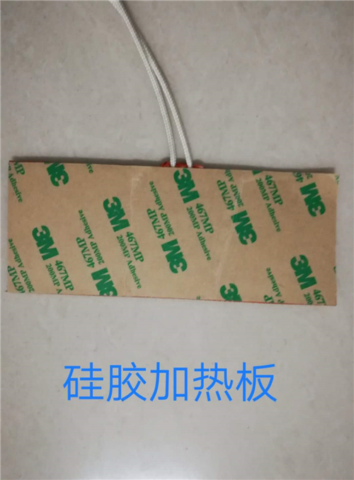 ���z�ӟ��